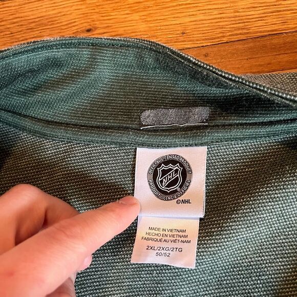 Minnesota wild‎ three quarter zip pull over - Picture 3 of 5